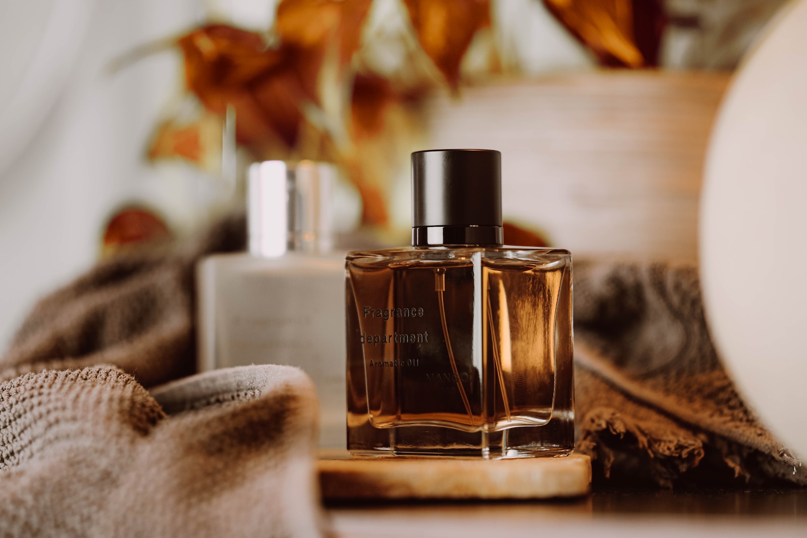 Perfumerie internetowe – dlaczego warto kupować perfumy online?