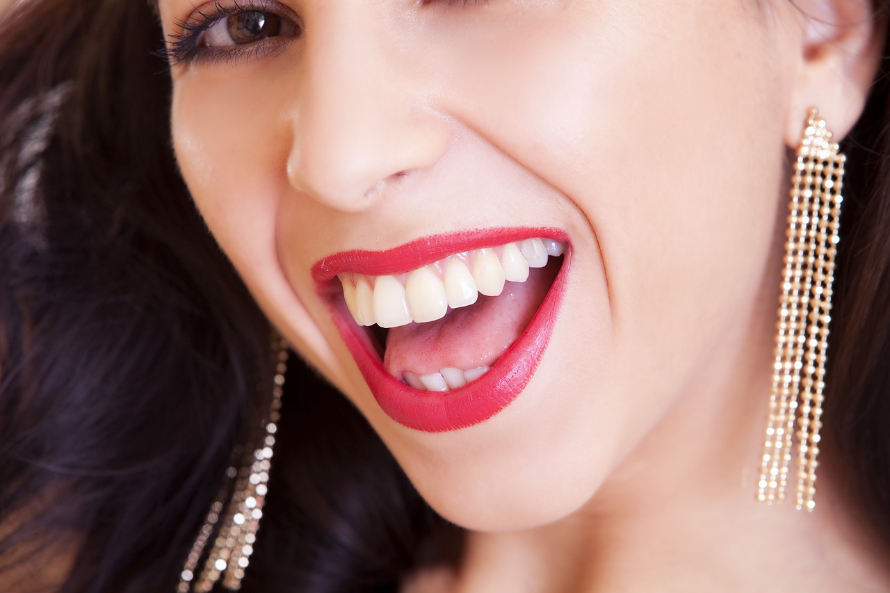 Jak zadbać o zdrowie jamy ustnej?