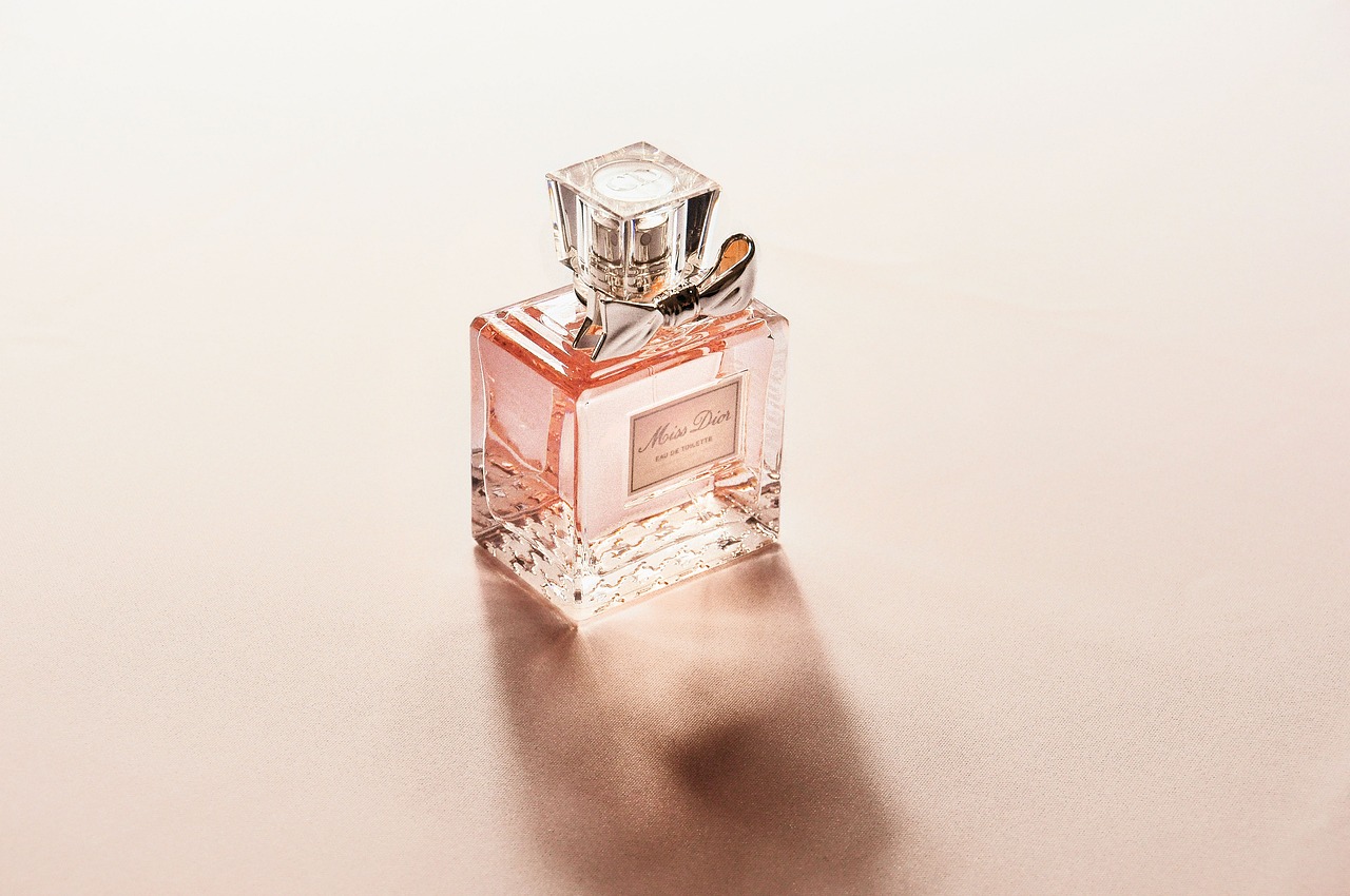 Perfumy - jak wybrać idealny zapach?
